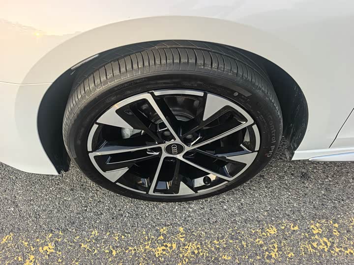 Фото 12 - Audi A3