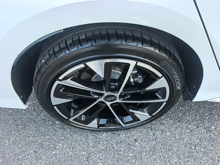 Фото 21 - Audi A3