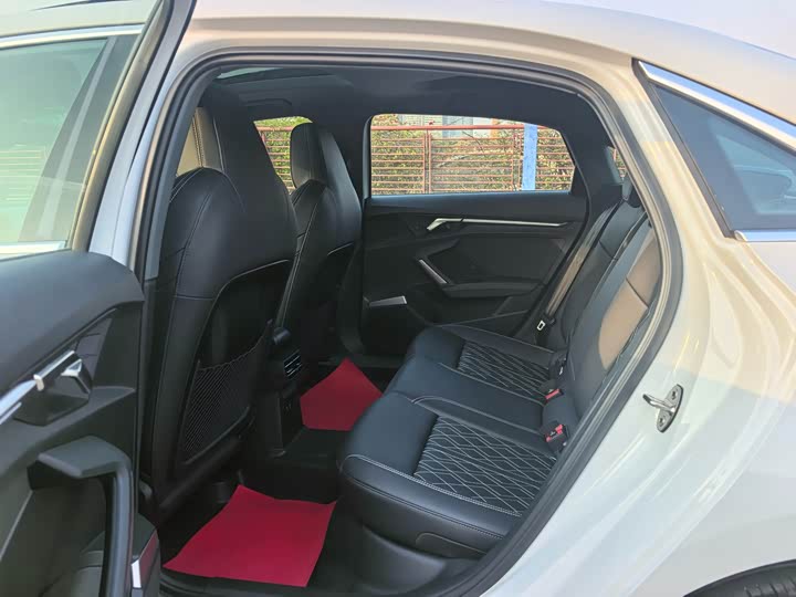 Фото 5 - Audi A3