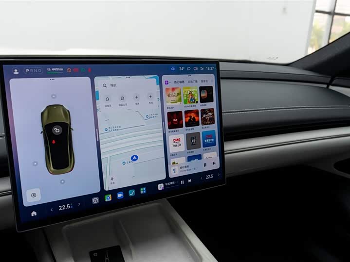 Фото 26 - Xiaomi SU7