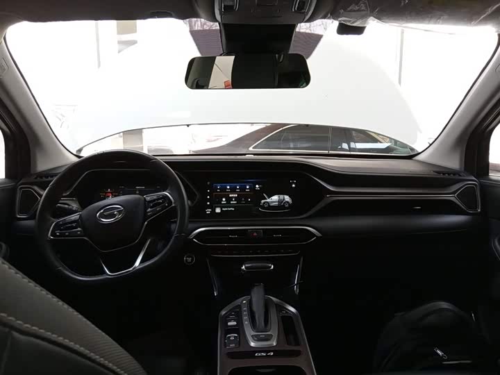 Фото 10 - GAC Trumpchi GS4