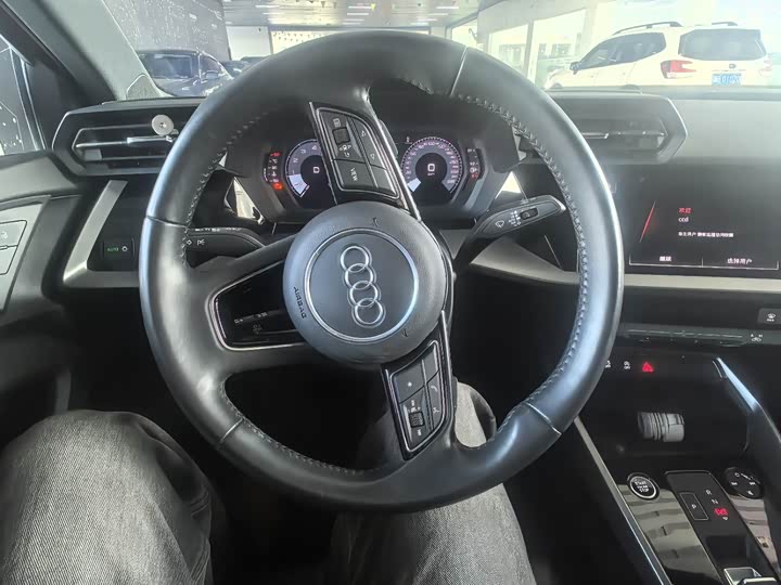 Фото 14 - Audi A3