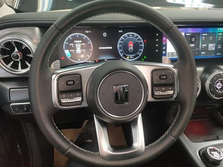 Фото 11 - Tank 300