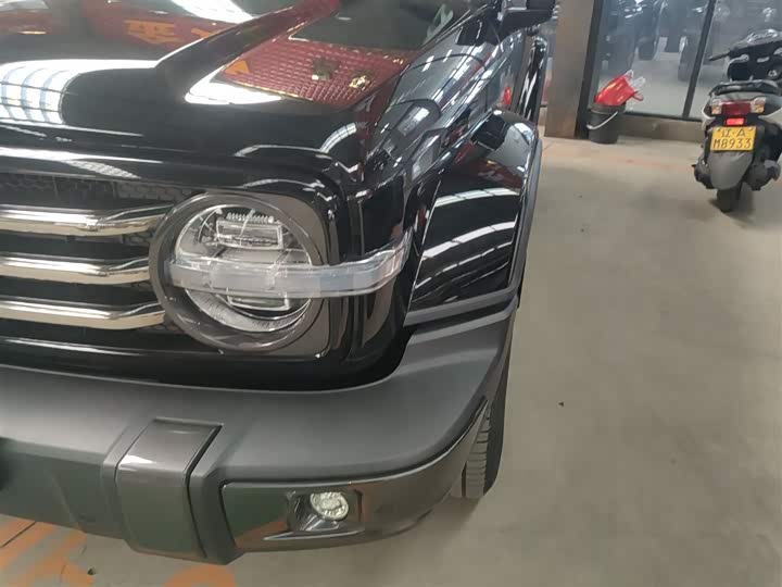 Фото 24 - Tank 300