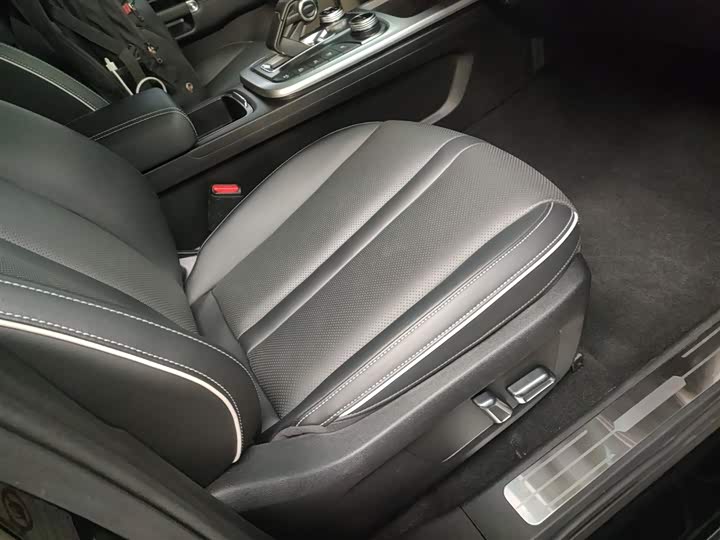 Фото 25 - Tank 300