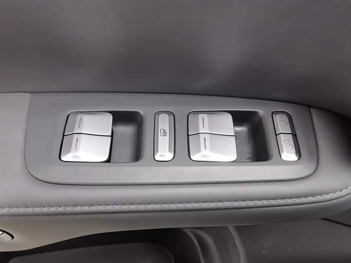 Фото 9 - XPeng G6