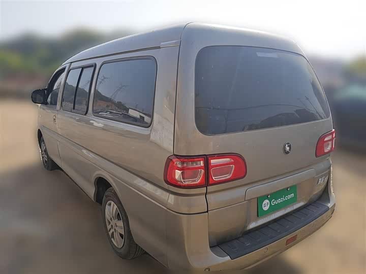 Фото 27 - Dongfeng Forthing Lingzhi M5