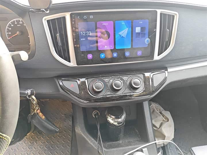 Фото 6 - Dongfeng Forthing Lingzhi M5