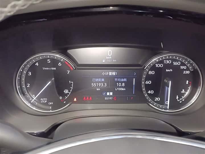 Фото 12 - Cadillac XT5