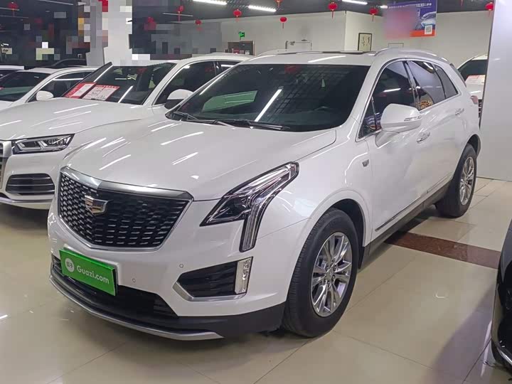 Фото 2 - Cadillac XT5