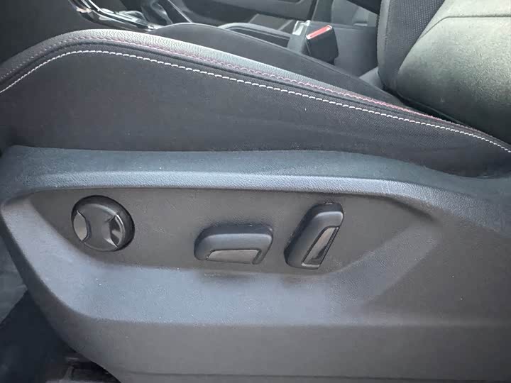 Фото 14 - Volkswagen Tayron