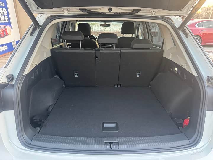 Фото 27 - Volkswagen Tayron