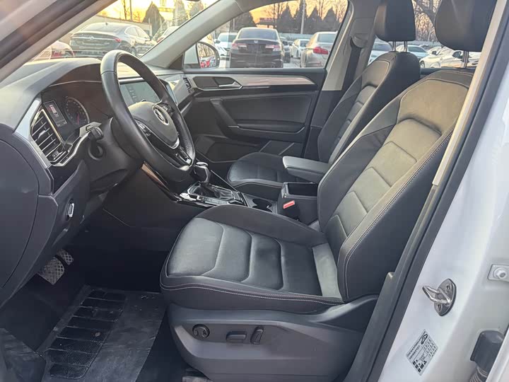 Фото 7 - Volkswagen Tayron