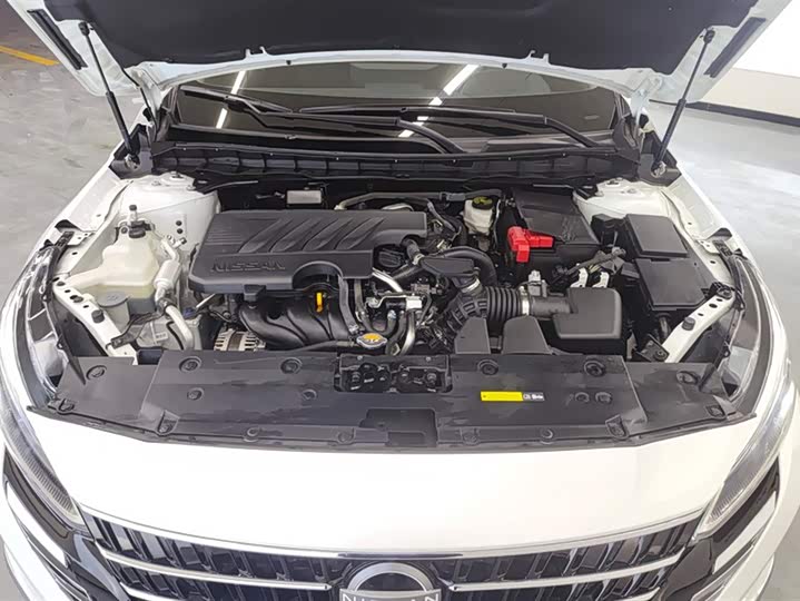 Фото 10 - Nissan Teana