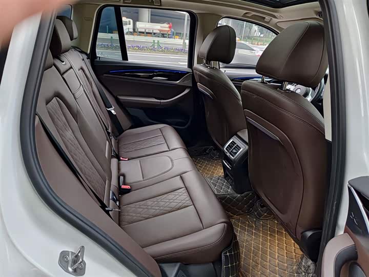 Фото 11 - BMW X3