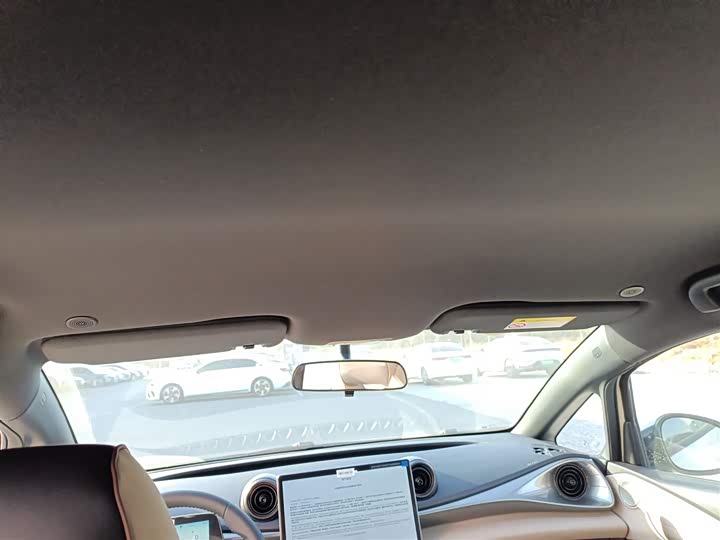 Фото 18 - BYD Dolphin