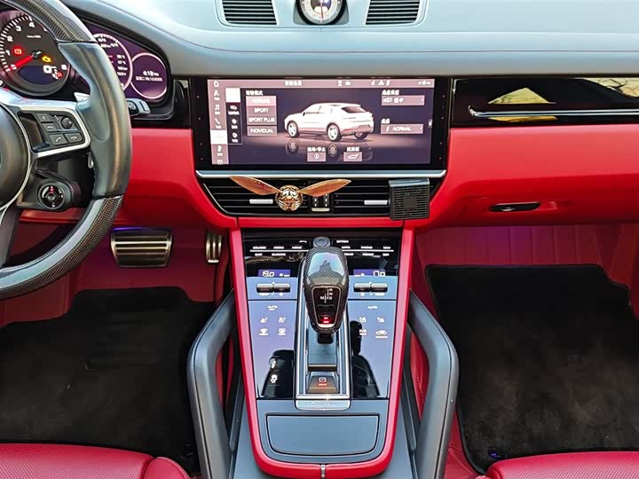 Фото 16 - Porsche Cayenne