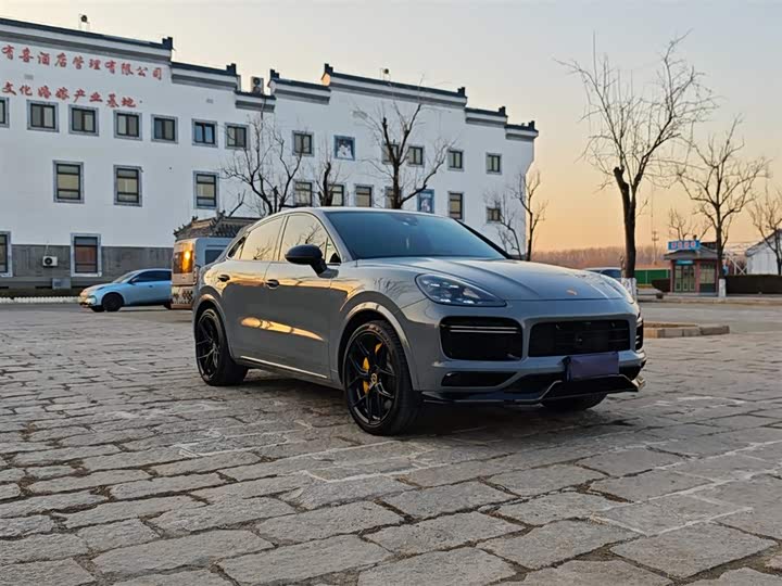 Фото 3 - Porsche Cayenne
