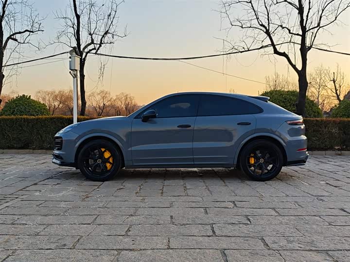 Фото 4 - Porsche Cayenne