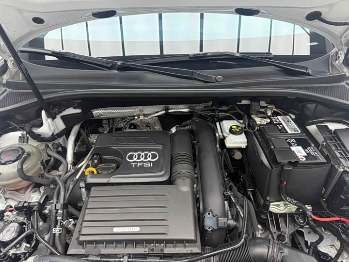 Фото 22 - Audi Q3