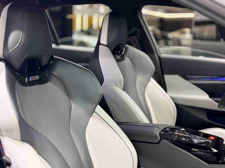 Фото 13 - BMW M5 Hybrid