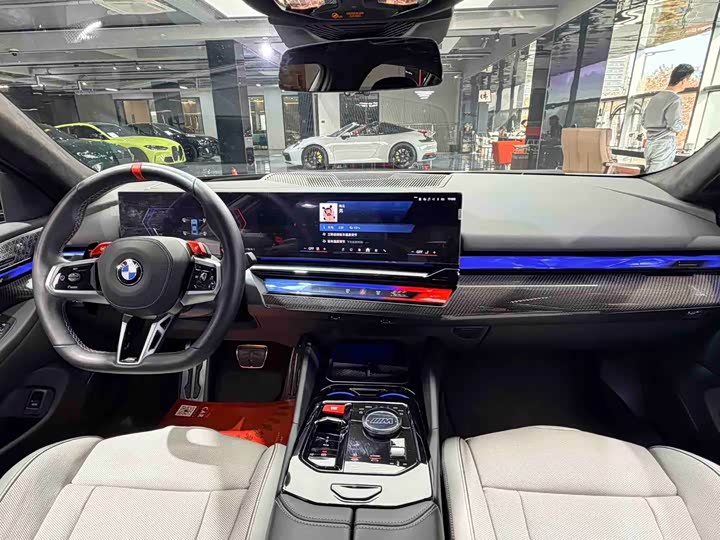 Фото 14 - BMW M5 Hybrid