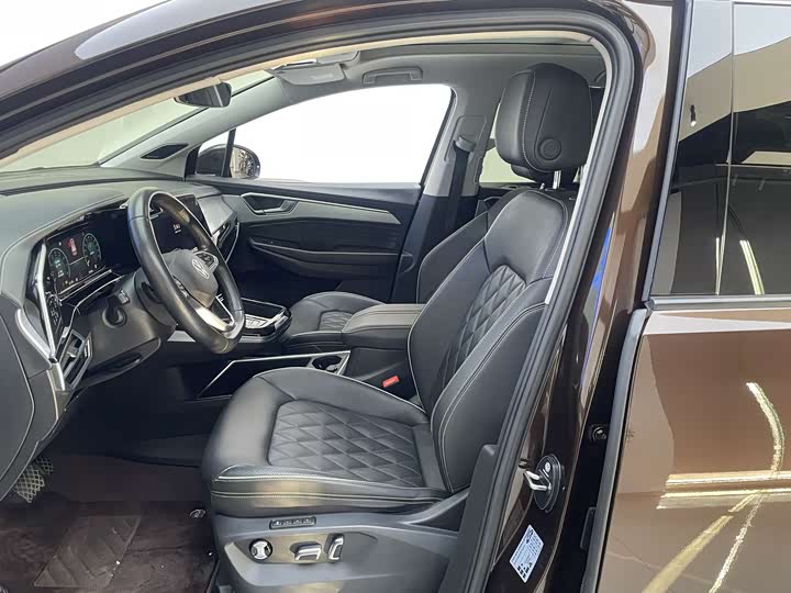 Фото 6 - Volkswagen Talagon