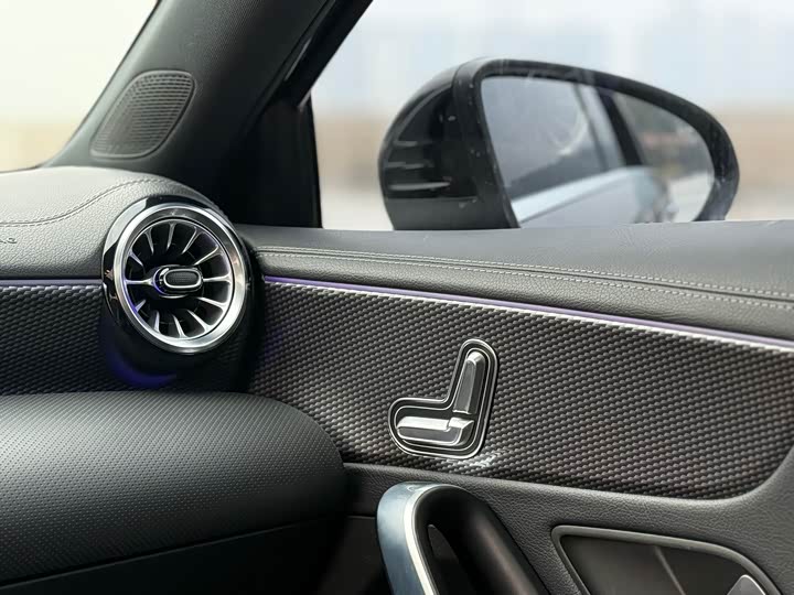 Фото 20 - Mercedes-Benz A-Class