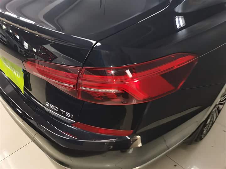 Фото 8 - Volkswagen Passat