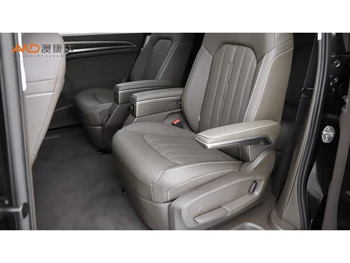 Фото 7 - Volkswagen Viloran