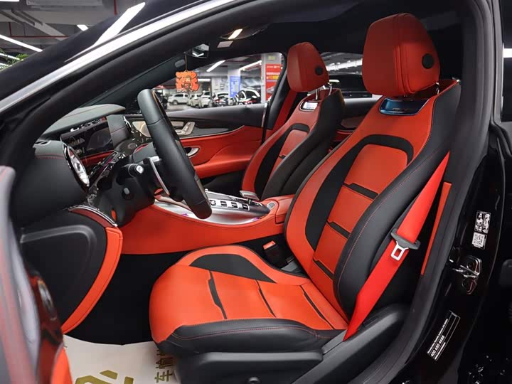 Фото 10 - Mercedes-Benz AMG GT