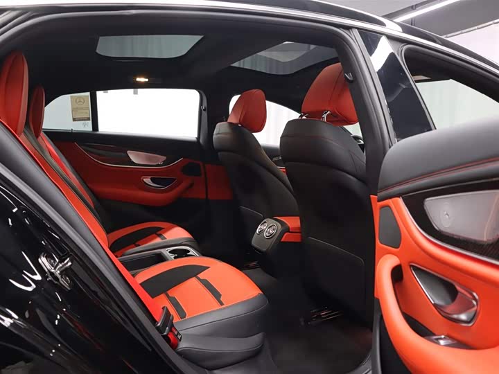 Фото 26 - Mercedes-Benz AMG GT