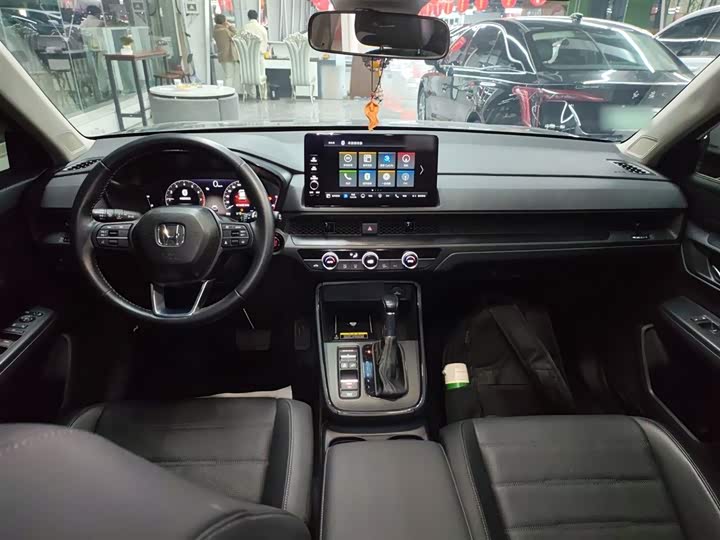 Фото 10 - Honda CR-V