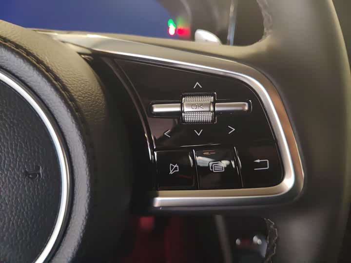 Фото 14 - Tank 400 Hybrid