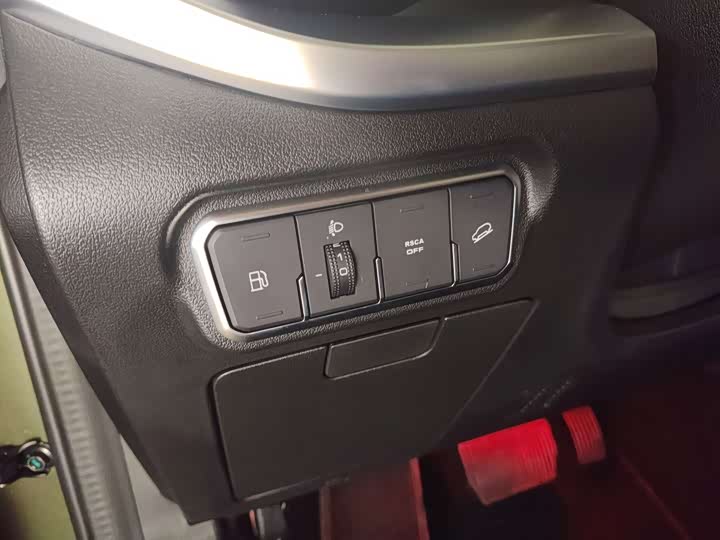 Фото 17 - Tank 400 Hybrid