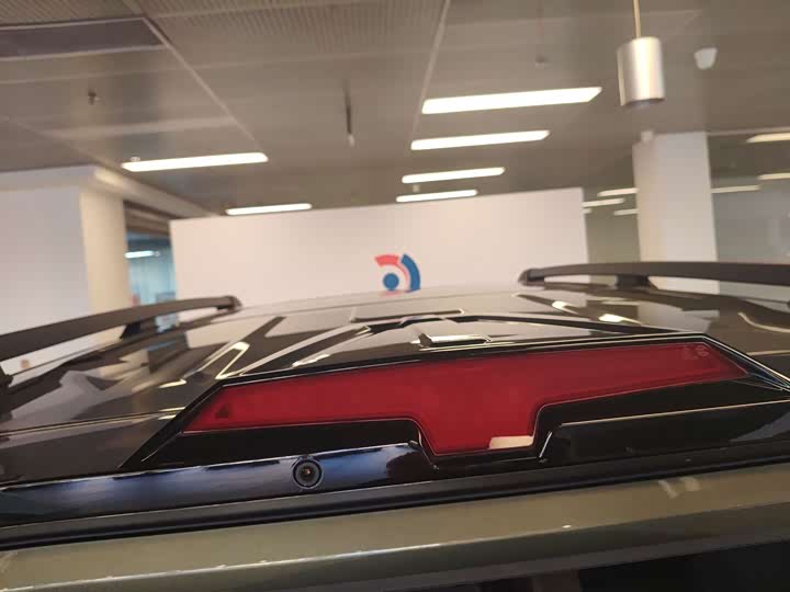 Фото 31 - Tank 400 Hybrid