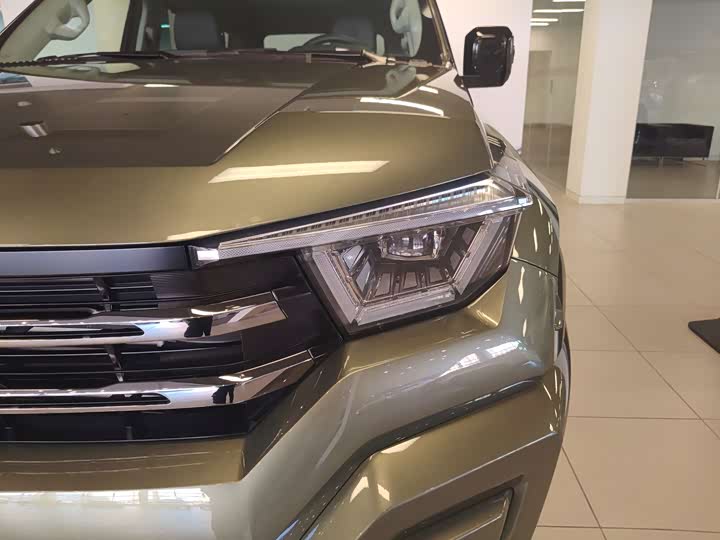 Фото 6 - Tank 400 Hybrid