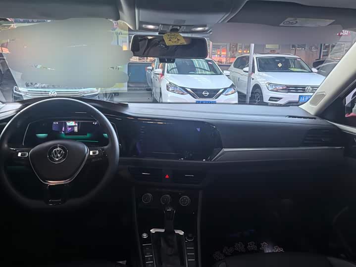 Фото 12 - Volkswagen Sagitar L