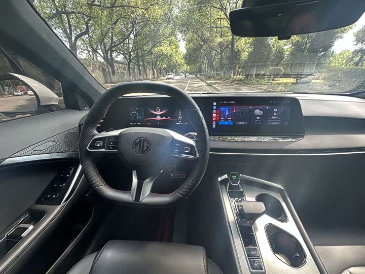 Фото 13 - MG Motor 7