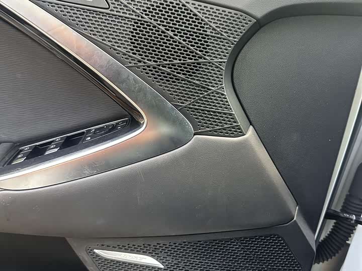 Фото 15 - MG Motor 7