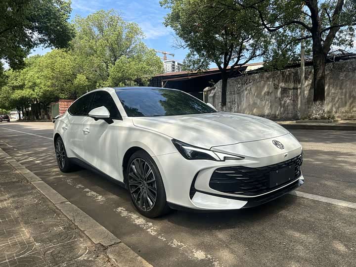 Фото 3 - MG Motor 7