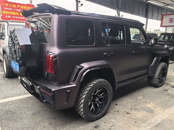 Фото 17 - Tank 300