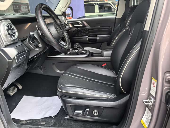 Фото 5 - Tank 300