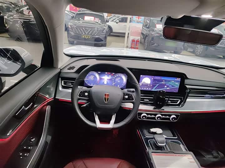 Фото 11 - Hongqi HS5