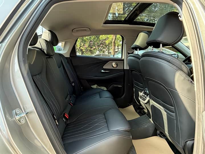 Фото 15 - Chery Arrizo 8