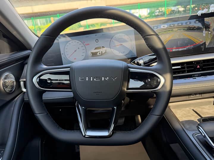 Фото 17 - Chery Arrizo 8