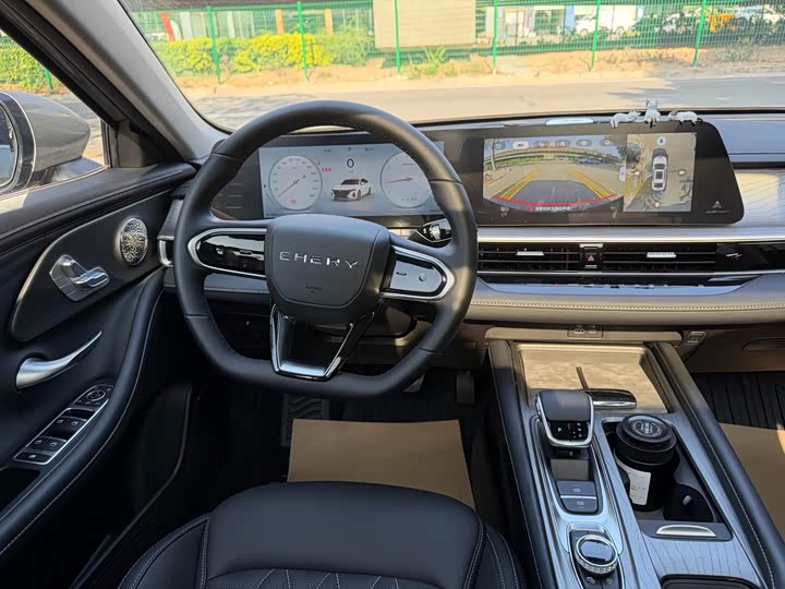 Фото 18 - Chery Arrizo 8