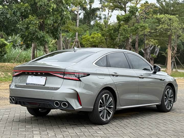 Фото 6 - Chery Arrizo 8