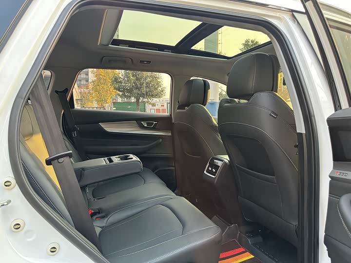 Фото 11 - Chery Tiggo 8