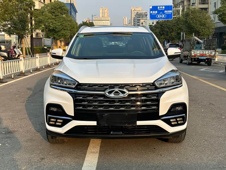 Фото 2 - Chery Tiggo 8